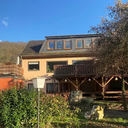 Ferienwohnung Moselglueck Burgen  Exterior photo